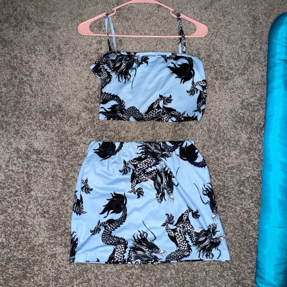 Zaful Black and Light Blue Dragon Print Mini Dress